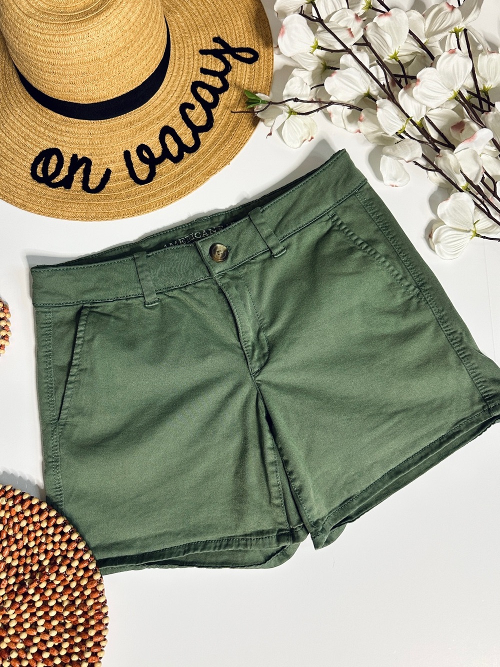 American Eagle Outfitters Midi Shorts Green Super Stretch Chino Shorts Size 8